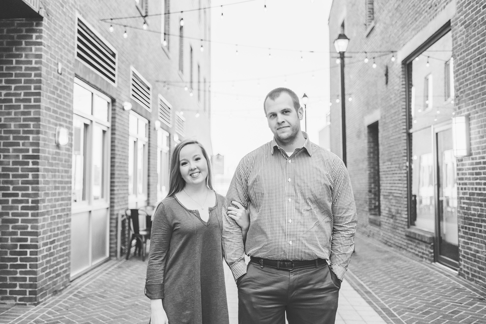 079-kc-baltimore-engagement-4915b